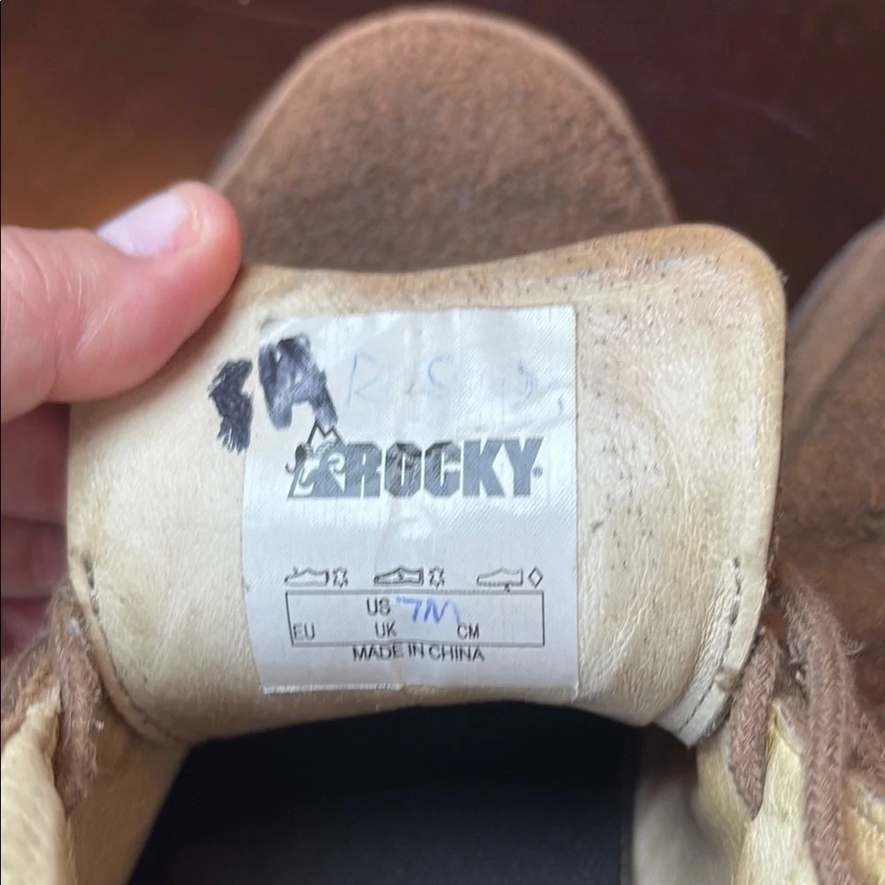 🐦‍⬛Rocky Men's Brown Suede Boots